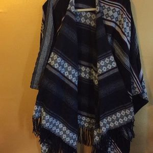 Fringed cape